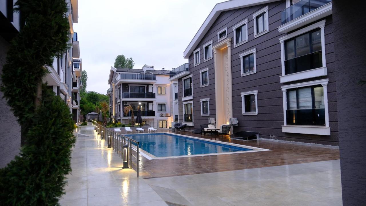 얄로바 Flower City Suits 아파트 호텔 외부 사진