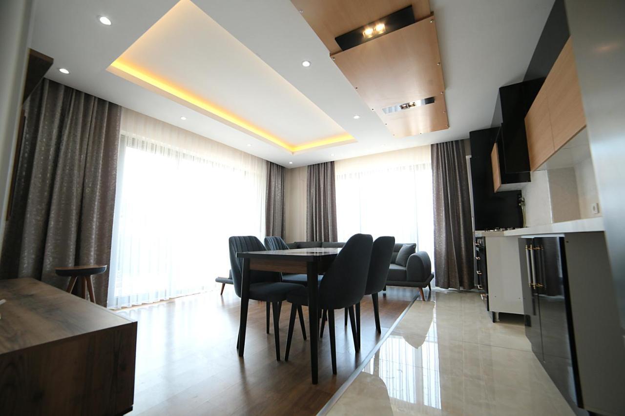 얄로바 Flower City Suits 아파트 호텔 외부 사진