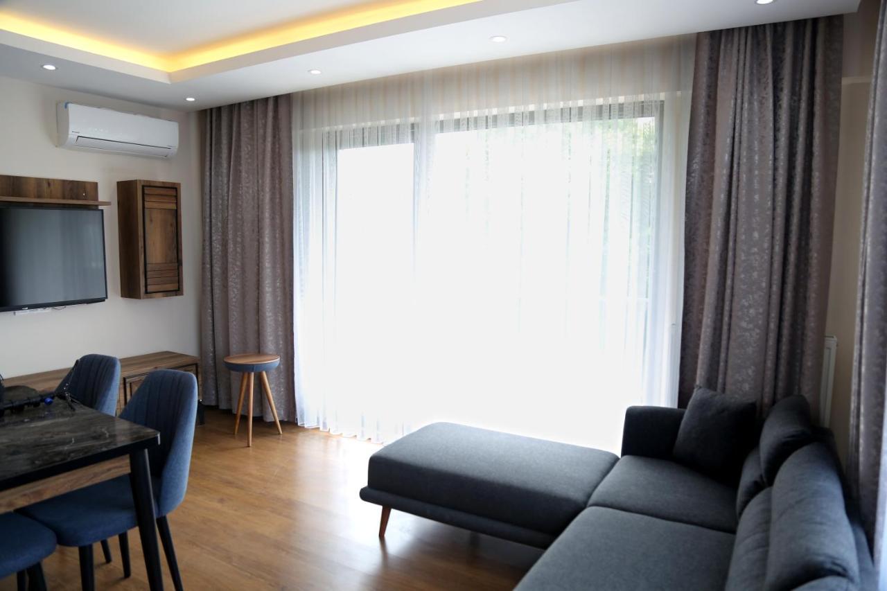 얄로바 Flower City Suits 아파트 호텔 외부 사진