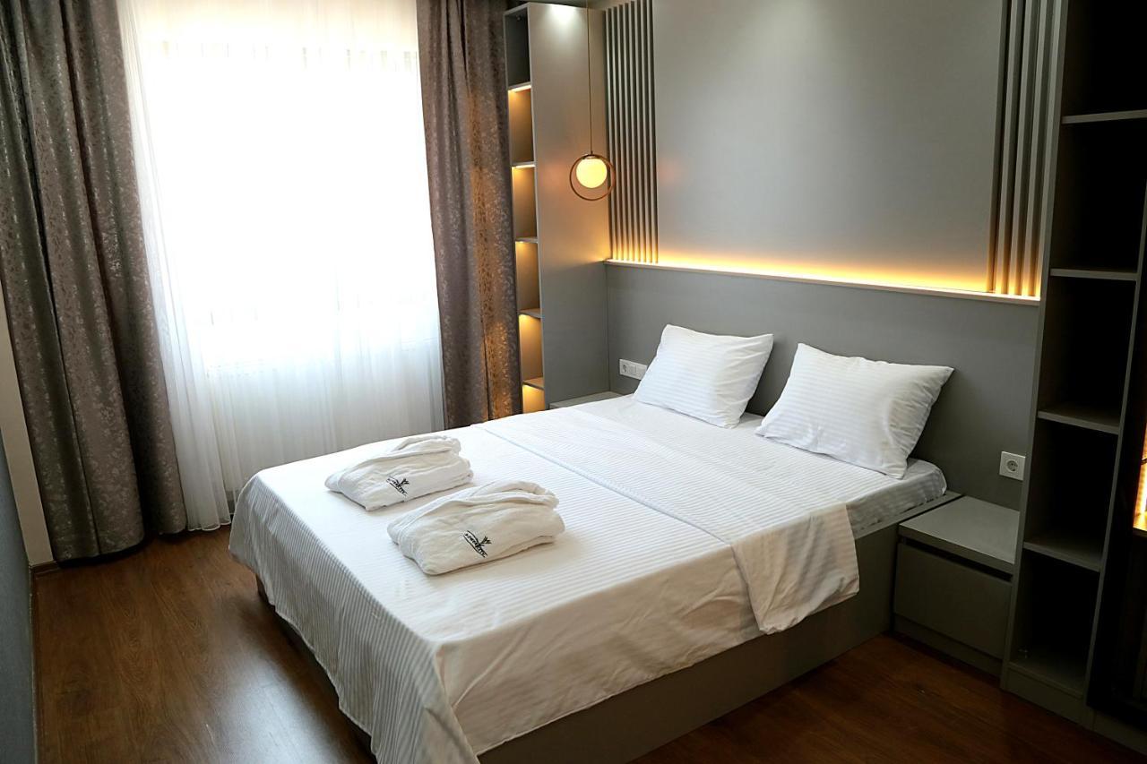 얄로바 Flower City Suits 아파트 호텔 외부 사진